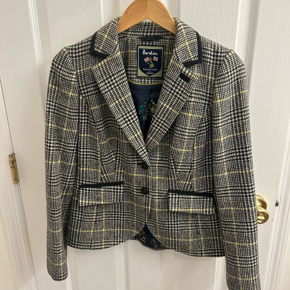 Boden Tweed Wool Blazer in Black and Yellow